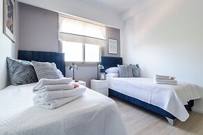 The Haneviim Court - Isrentals