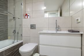 The Haneviim Court - Isrentals