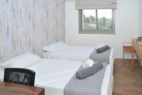 The Haneviim Court - Isrentals