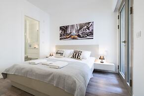 The Haneviim Court - Isrentals