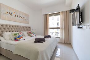 The Haneviim Court - Isrentals