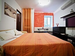 Studio Rosso San Luca Zona Acquario