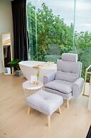 Ao Luek Panoramic Pool Villa