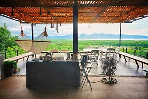 Ao Luek Panoramic Pool Villa