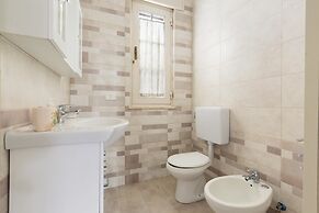 614 Riva degli Angeli by Barbarhouse