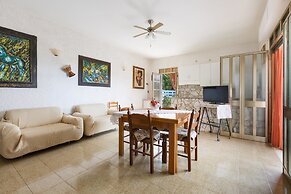 937 Riva del Conte by Barbarhouse