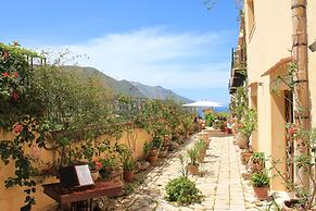 Hotel Torre Bennistra