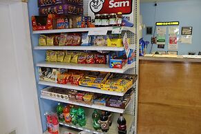 Four Oaks Lodging & RV Resort