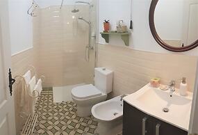 Los Canaritos Guest-House