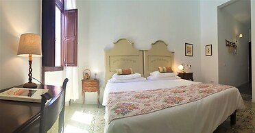 Los Canaritos Guest-House