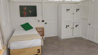 Jaguar Inn Bungalows