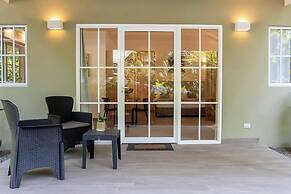 Jaguar Inn Bungalows