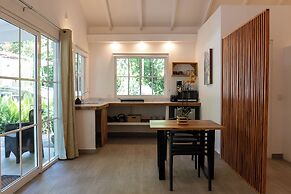 Jaguar Inn Bungalows