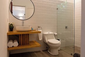 Jaguar Inn Bungalows