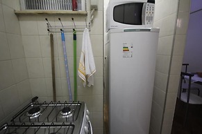 GoHouse Constante 702