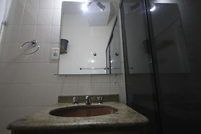 GoHouse Constante 702