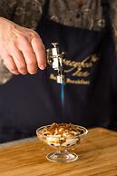 Honeybee Inn Bed & Breakfast