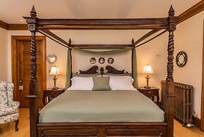 Honeybee Inn Bed & Breakfast