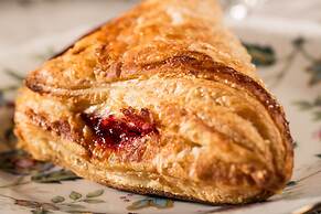 Honeybee Inn Bed & Breakfast