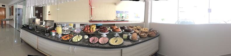 Pousada Golden House