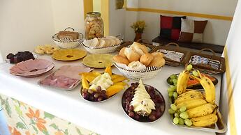 Pousada Flor Amarela