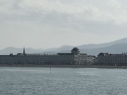 The New Alexandra Hotel