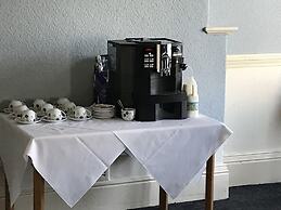 The New Alexandra Hotel