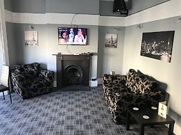 The New Alexandra Hotel