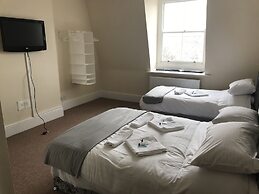 The New Alexandra Hotel