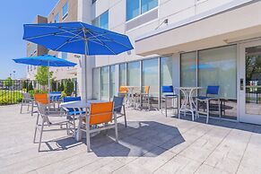 Holiday Inn Express & Suites Marion by IHG