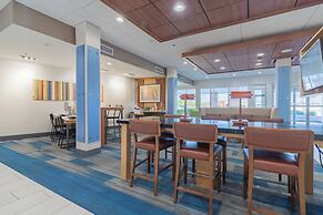 Holiday Inn Express & Suites Marion by IHG
