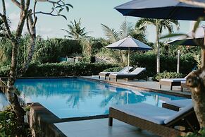 Dini DNusa Lembongan