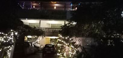 Meya Beach Walk Hotel