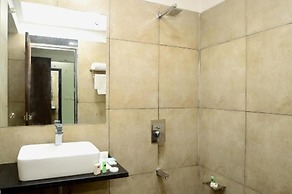 Crimson Park Shripriya Hotel