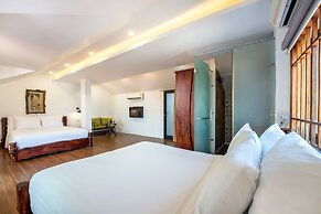 La An Old Town Hotel