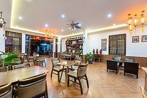 La An Old Town Hotel