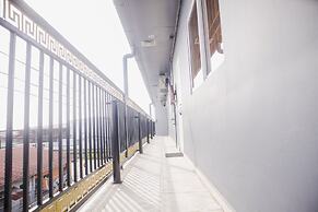 Happy Holidays Residences