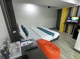 Riski Residence Bangbuathong