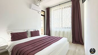 Deluxe Nicolle Solid Residence Mamaia