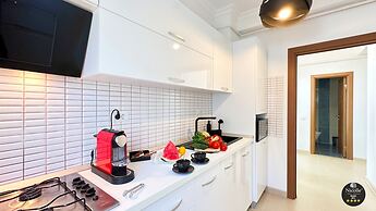 Deluxe Nicolle Solid Residence Mamaia