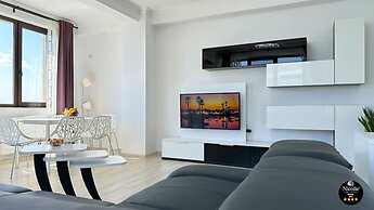 Deluxe Nicolle Solid Residence Mamaia