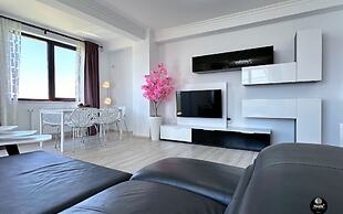 Deluxe Nicolle Solid Residence Mamaia