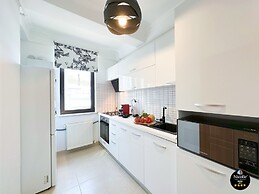 Deluxe Nicolle Solid Residence Mamaia