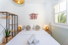 The White Hill Guest House - Hostel