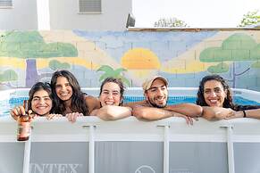 The White Hill Guest House - Hostel