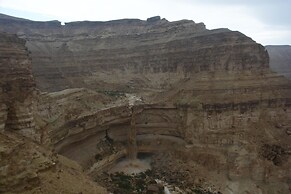 The White Hill Guest House - Hostel