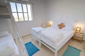 The White Hill Guest House - Hostel