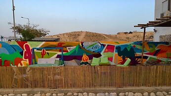 The White Hill Guest House - Hostel