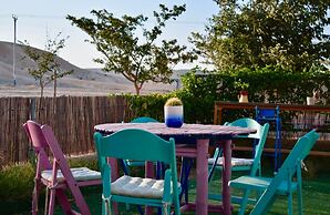 The White Hill Guest House - Hostel