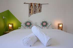 The White Hill Guest House - Hostel